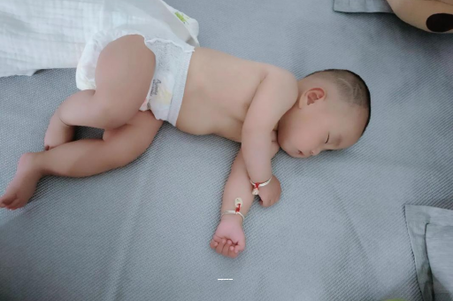 广州包生男孩的试管医院宝宝高烧怎么处理